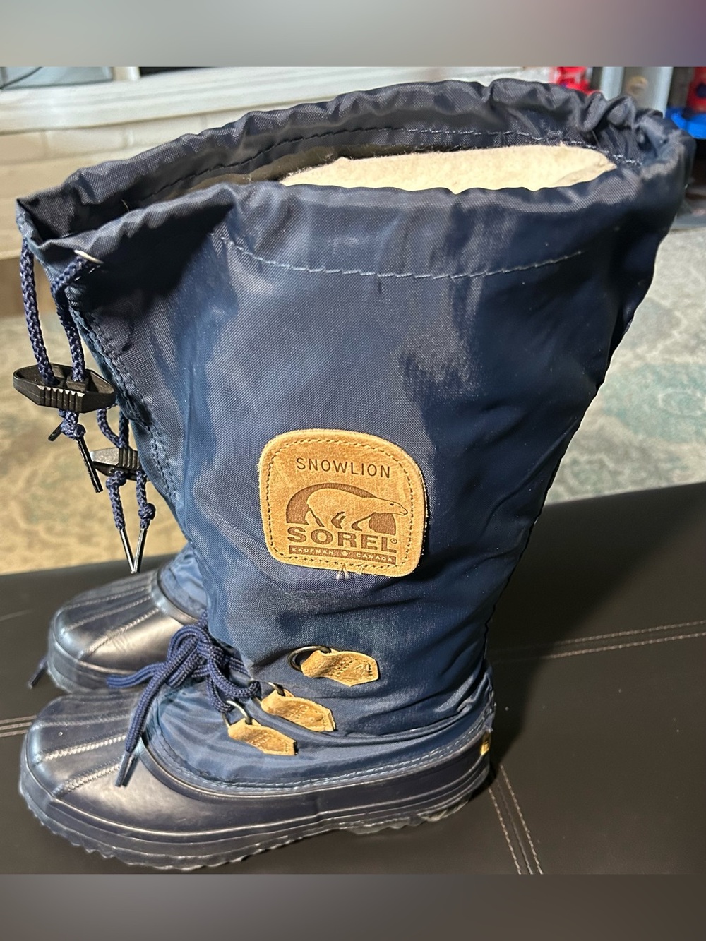 Sorel Snowlion Navy and Tan Women's Winter Boots Size 6 - Picture 1 of 8
